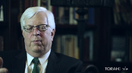 
	In this segment of the "10 question" series, Mr. Prager shares his thoughts about the role of Jews in the world and whether we are fulfilling our divine mandate. Mr. Prager observes a sad irony