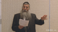 
	How can one be commanded to love God? Isn't love a feeling that one either has or doesn't? Rabbi Baruch Kaplan will teach the section of the Torah containing the Shema and explain how this is possible.

	This lecture took place at the 11th annual National Jewish Retreat. For more information and to register for the next retreat, visit: Jretreat.com.