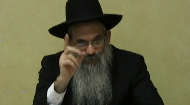 
	In this segment Rabbi Berel Bell, Dayan in Montreal, Canada, shares the directives of the Lubavitcher Rebbe regarding the objects one should keep in their car.  Rabbi Bell shares the story of an individual who got in a car accident and the instruction he received from the Lubavitcher Rebbe in response to his letter.