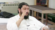 
	Rabbi Eli Silberstein gives a light hearted explanation of Rabbi Elazar ben Azariah's aging.