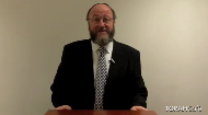 
	Perhaps the best thing is to say nothing, just be there.

	Rabbi Ephraim Mirvis recounts some possible bloopers to avoid saying to a mourner, and suggests some phrases that could be comforting or at least not distressing at this sensitive moment.

	Video Produced by United Synagogue see more videos on Ask the Rabbi and  How To...